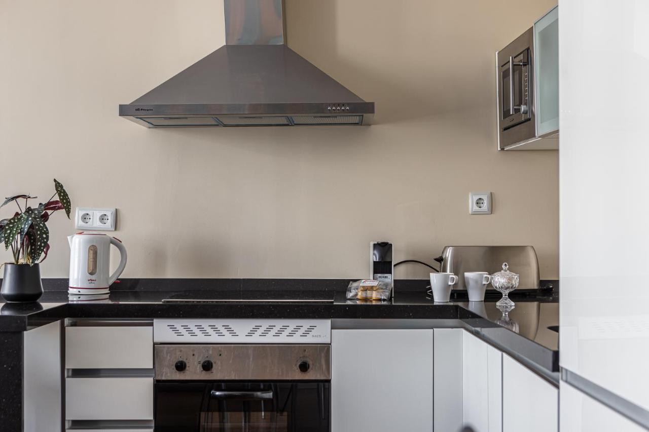 Waou Apartamentos En Sol Deluxe 2 Madrid Ngoại thất bức ảnh